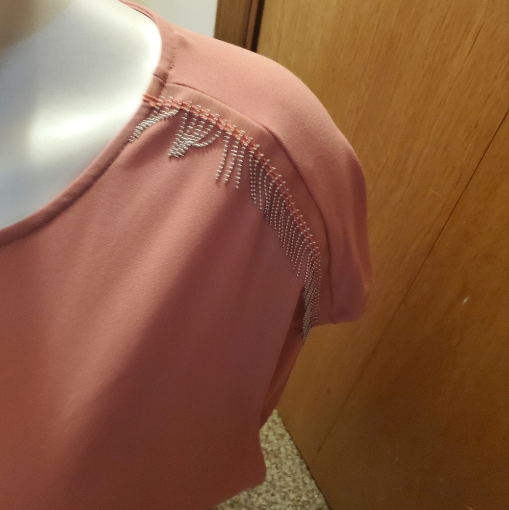 Cute chain detailed Plus Size dress shirt